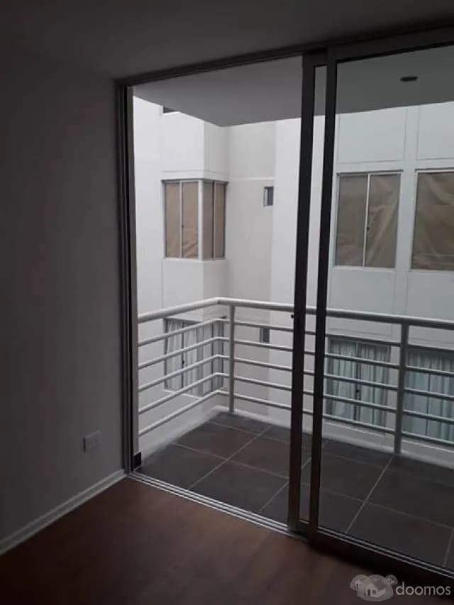 Alquilo Dpto de  Estreno — foto 1