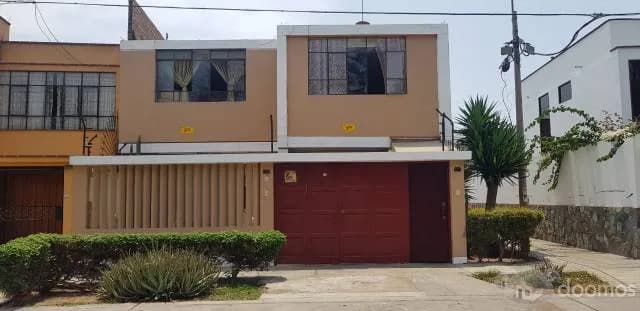 venta de casa 2 pisos en cercado de lima — foto 1