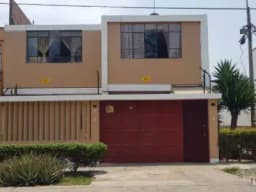 venta de casa 2 pisos en cercado de lima