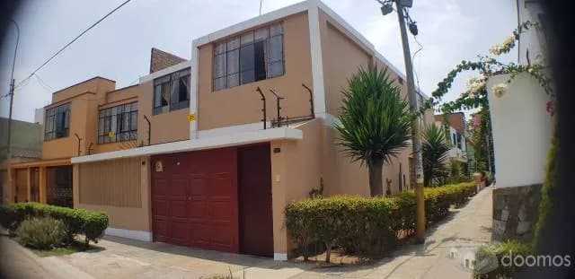 venta de casa 2 pisos en cercado de lima — foto 2