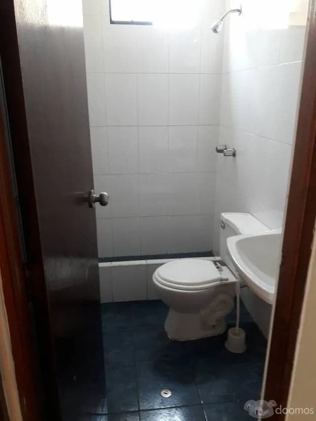 Alquilo departamento en zona exclusiva a 900 negociable — foto 5