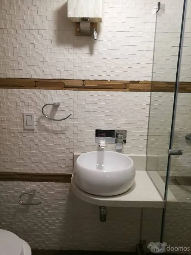 VENTA DE CASA DE LUJO EN ESTRENO — foto 2