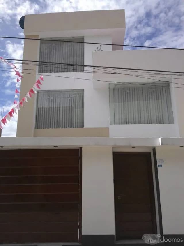 Se vende CASA BONITA en Ayacucho — foto 1