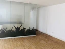 Amplio departamento en excelente zona