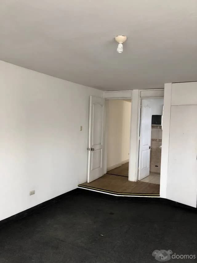 Amplio departamento en excelente zona — foto 2