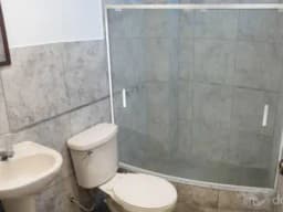 AMPLIO Y ACOGEDOR DEPARTAMENTO DE 3 DORMITORIOS EN ZONA RESIDENCIAL