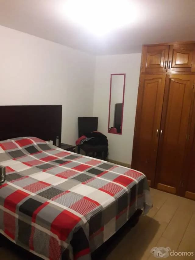 Alquiler de hermoso departamento en Monterrico — foto 1