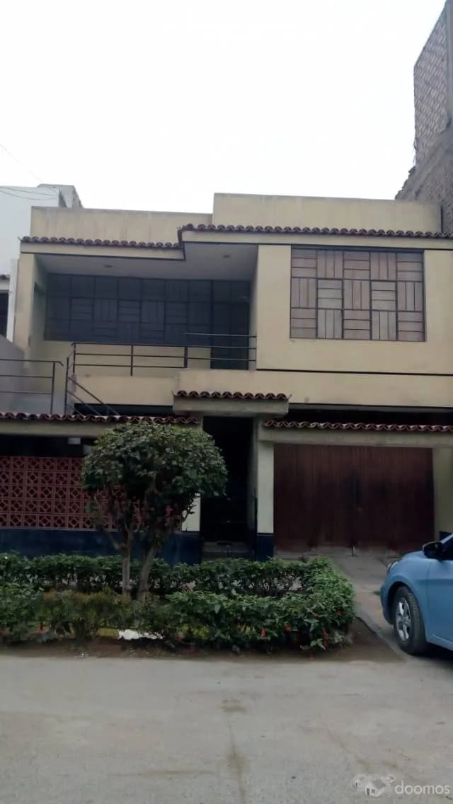 Vendo casa de 3 pisos en los Olivos — foto 1
