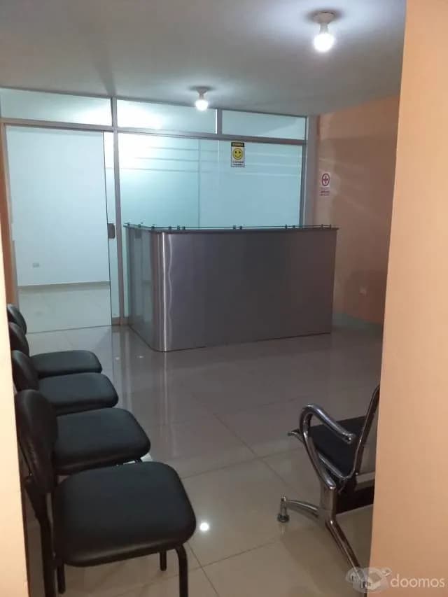 ALQUILO OFICINA AC 50m2 - EXCELENTE UBICACION SJL — foto 1