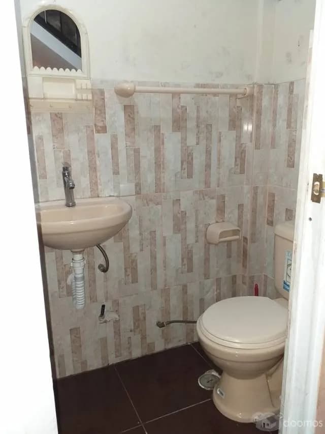 ALQUILO OFICINA AC 50m2 - EXCELENTE UBICACION SJL — foto 5