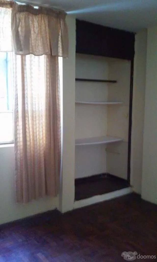 Se Alquila Habitación en Santa Catalina — foto 1