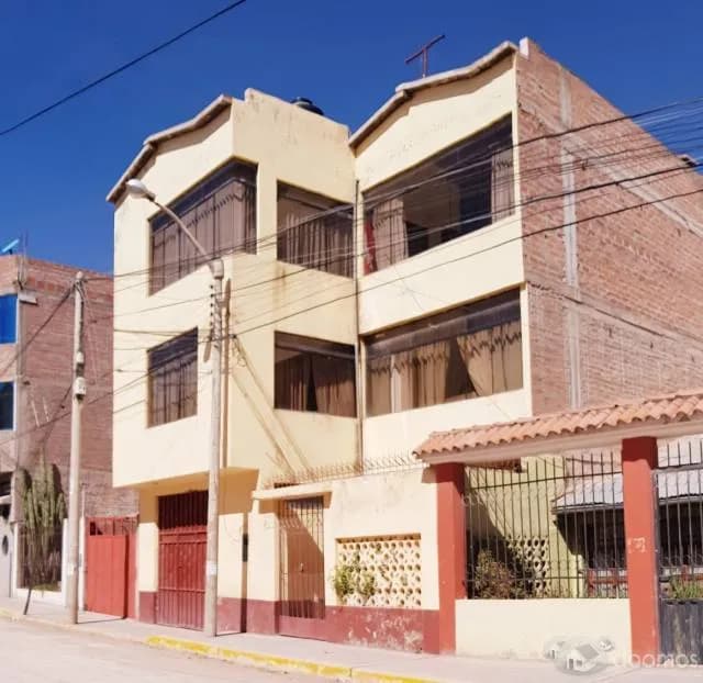 HERMOSA CASA EN LA RINCONADA JULIACA — foto 1