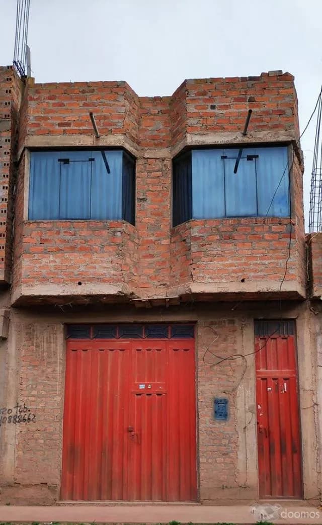 EXCELENTE CASA EN SALIDA A HUANCANÉ — foto 1