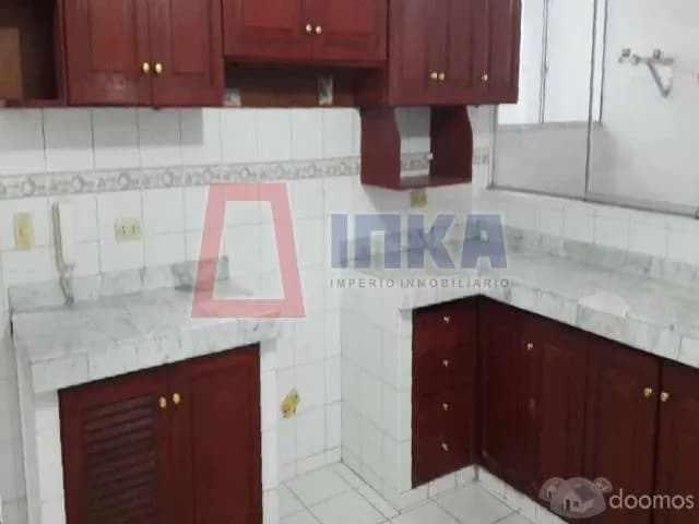 DEPARTAMENTO TRIPLEX EN BUENA UBICACIÓN IDEAL PARA INVERSIÓN — foto 6