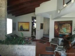 VENDO HERMOSA CASA EN SAN BORJA