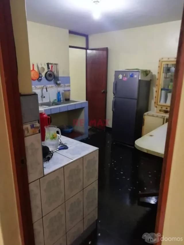 Se vende Casa de tres pisos — foto 2