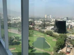 Alquilo oficina semi implementada en Centro Empresarial Panorama - Surco