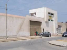 VENTA DE LOCAL INDUSTRIAL/ALMACEN EN TRUJILLO