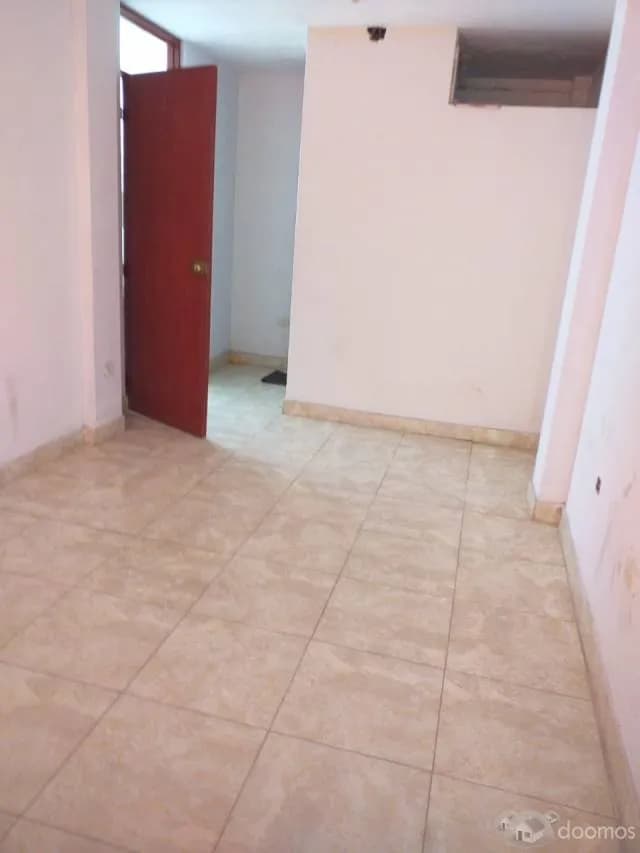 casa con local comercial — foto 3