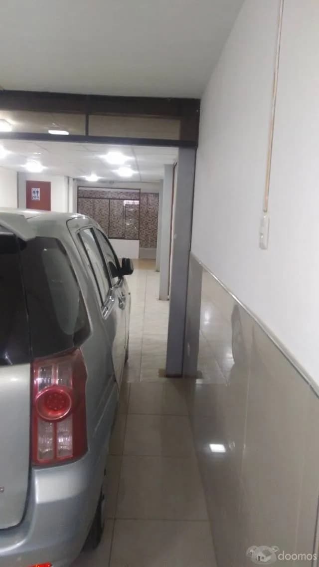 ALQUILO LOCAL COMERCIAL 1ER PISO 160 METROS — foto 5