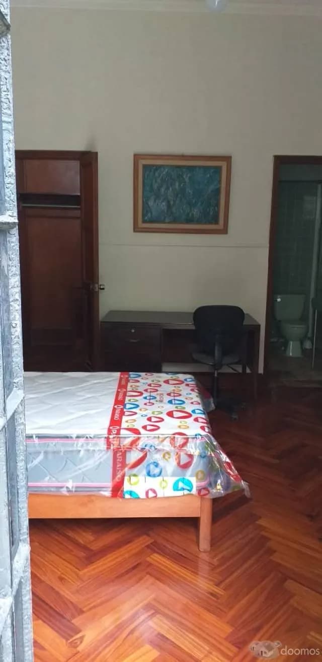 se alquilan dos habitaciones - amobladas - jesus maria — foto 4