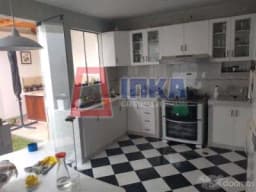 HERMOSAS CASA CON AMPLIOS AMBIENTES Y ZONAS VERDES EN BUENA ZONA DE LA MOLINA