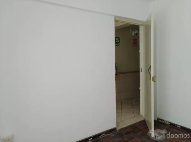 Alquilo oficina 30m^2 de estreno — foto 3