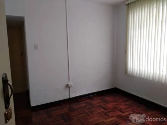 Alquilo oficina 30m^2 de estreno — foto 4