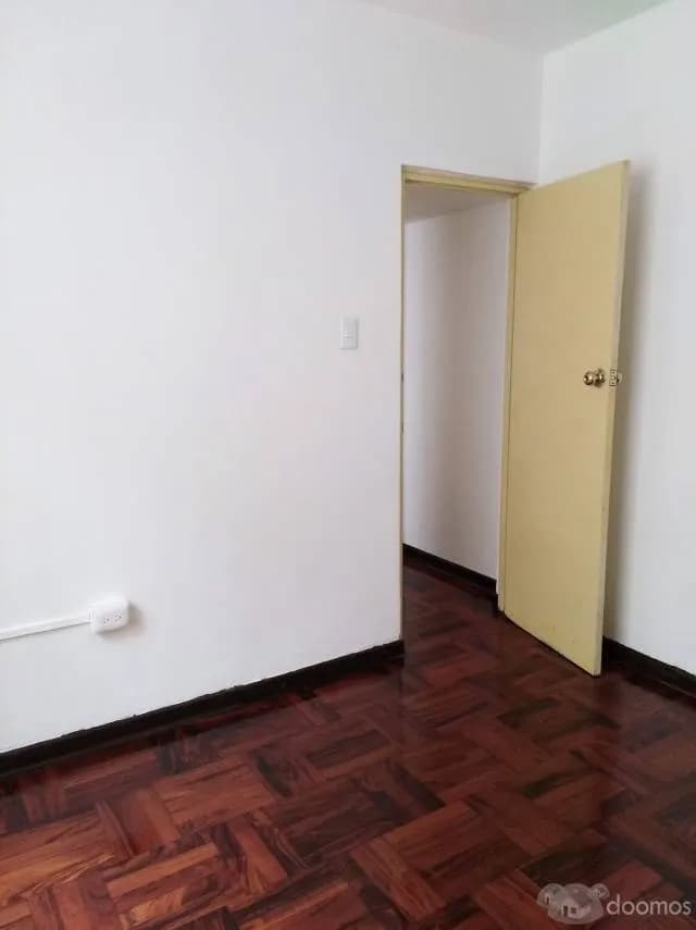 Alquilo oficina 30m^2 de estreno — foto 6