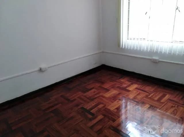 Alquilo oficina 30m^2 de estreno — foto 7