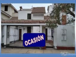 VENDO CASA EN URB LIGURIA
