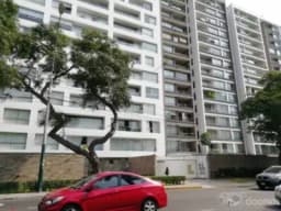 Dpto Exclusivo en San Isidro + 2 Cocheras + 1 Deposito
