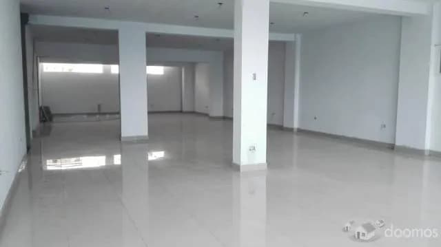 Alquilo Local Comercial de Estreno — foto 6