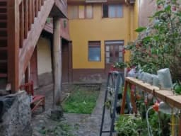 VENDO CASA EN CALLE CABRACANCHA