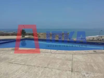 SE VENDE ESPACIOSO Y CÓMODO PENTHOUSE DUPLEX EN LA MEJOR ZONA DEL MALECÓN GRAU
