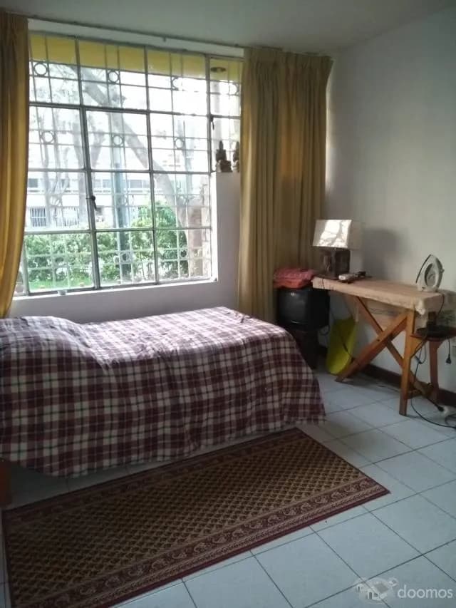 VENTA DE CASA FAMILIAR EN SAN ISIDRO — foto 1