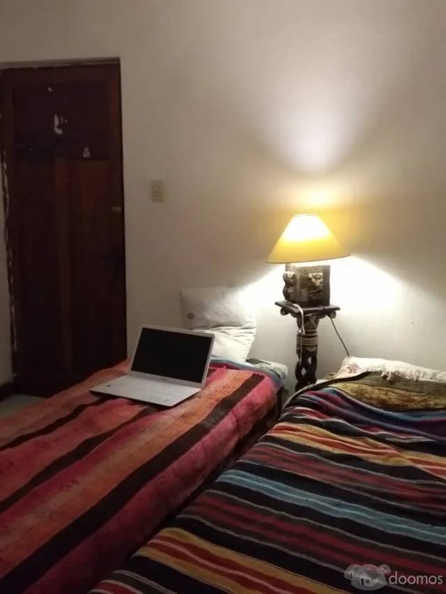 VENTA DE CASA FAMILIAR EN SAN ISIDRO — foto 3