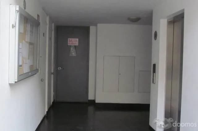 VENDO DEPARTAMENTO DE EL CONDOMINIO ALCÁZAR, CON ASCENSOR — foto 3