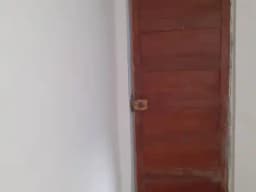 Alquiler de local comercial con baño