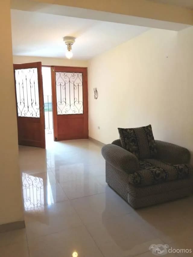 VENDO DEPARTAMENTO EN LA URB LA CAPILLA - LA MOLINA — foto 1