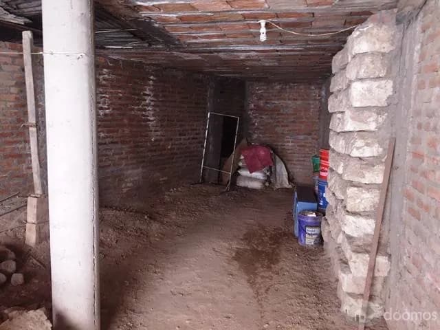CASA - TERRENO en Venta - Negociable — foto 2