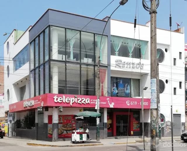 Alquilo edificio en zona comercial — foto 2