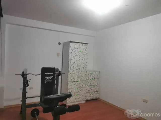 Excelente Departamento Muy Iluminado y Céntrico — foto 1