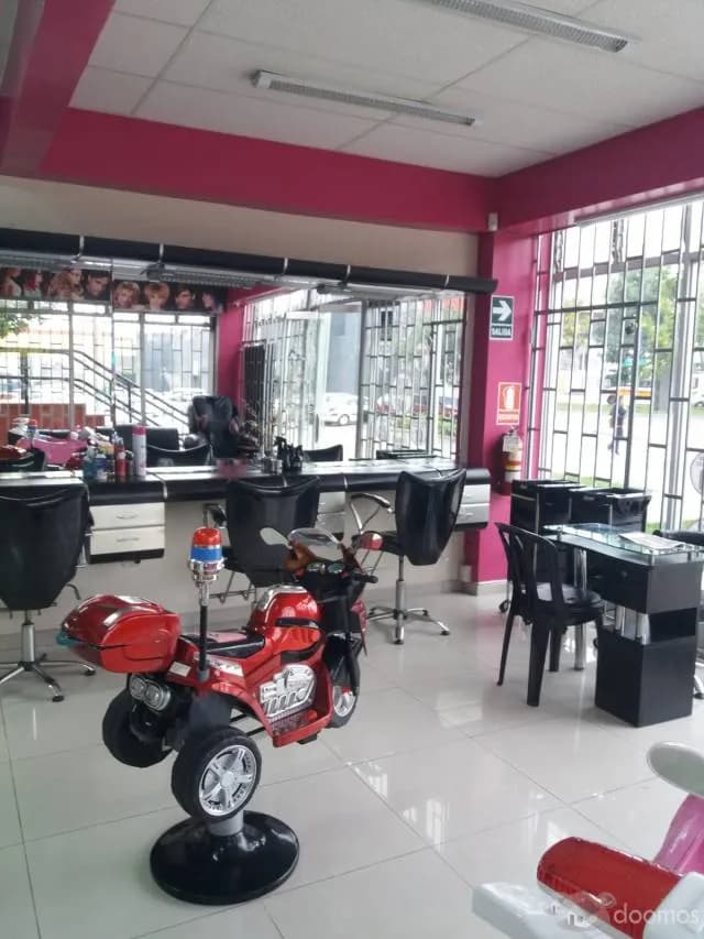 Excelente Local Comercial en San Borja — foto 5