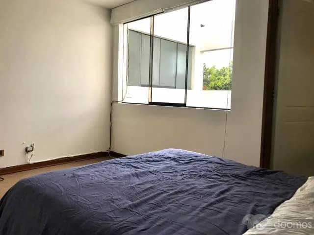 Departamento amoblado cerca a Av. Velasco con Av. Caminos — foto 5