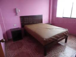 ALQUILO HABITACIONES CON BAÑO EN SAN MARTIN DE PORRES