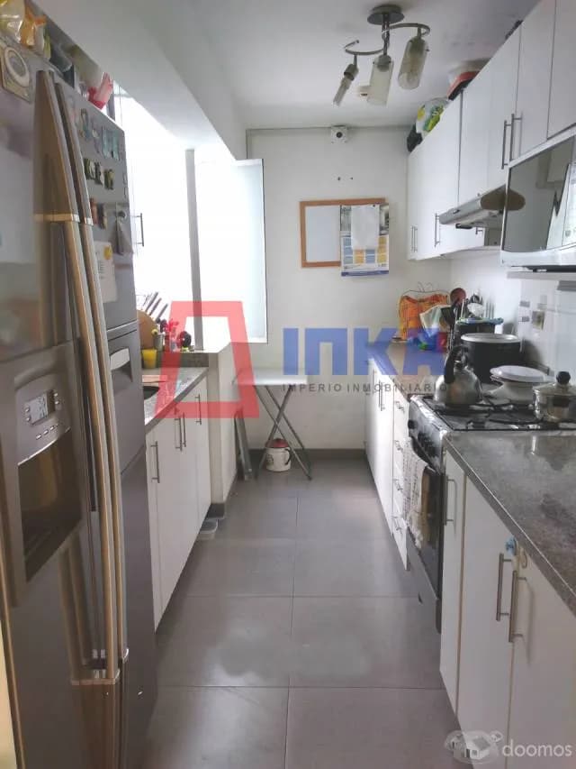HERMOSO DEPARTAMENTO TRIPLEX UBICADO  EN SAN BORJA — foto 2