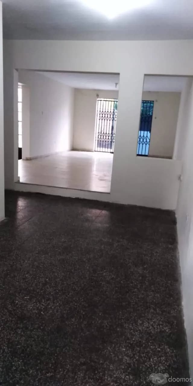 Se alquila amplia casa SÓLO EMPRESAS!!! — foto 3