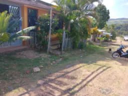 POR VIAJE VENDO MI CASA DE CAMPO