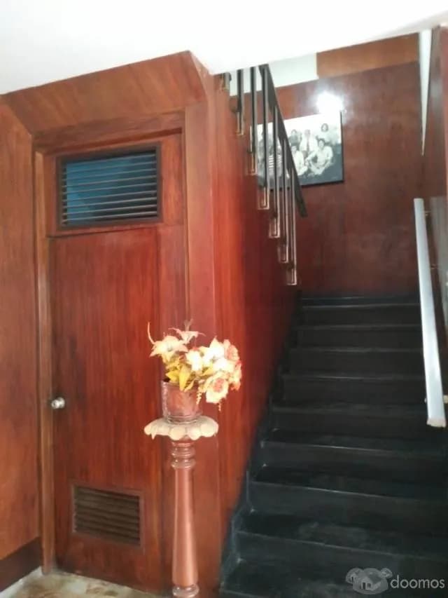 VENTA DE CASA AMPLIA — foto 8